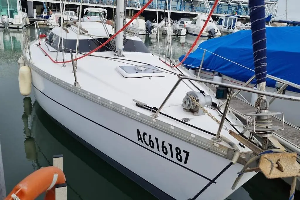 Botel Dormir Num Veleiro Em Lisboa